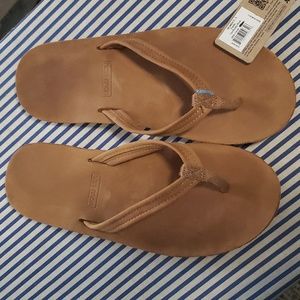 Hari Mari Fans flip flops size 8